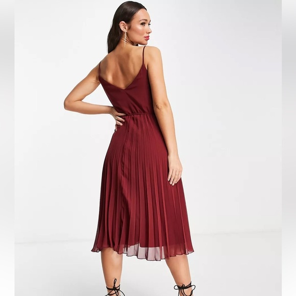 asos design pleated cami midi dress with drawstring waist ASOS DESIGN pleated cami midi dress with drawstring waist in forest green